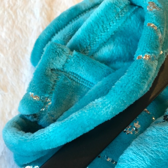 Adirondack by Berkshire blanket french Bulldog - Picture 3 of 5